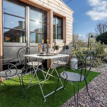 Holiday Le Passiflore By Interhome Beuvron-en-Auge